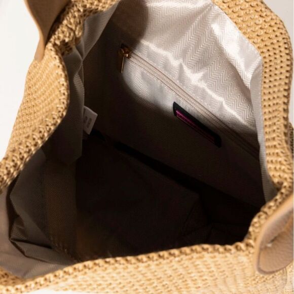 Raffia Shoulder Bag - Beige Color - BRAND NEW - Lobster Clasp Close - NWT - Picture 3 of 6